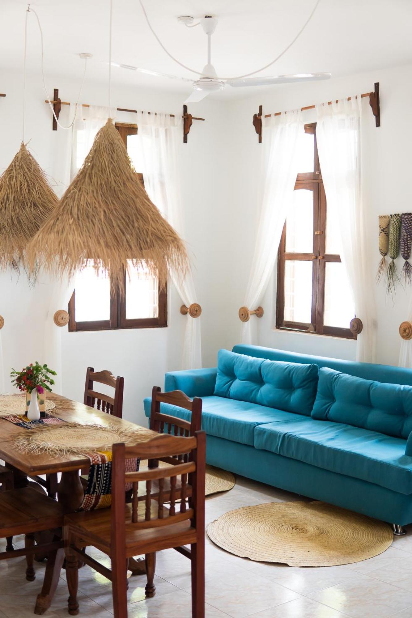 Kima Serviced Beach House & Suites Bwejuu Exterior foto
